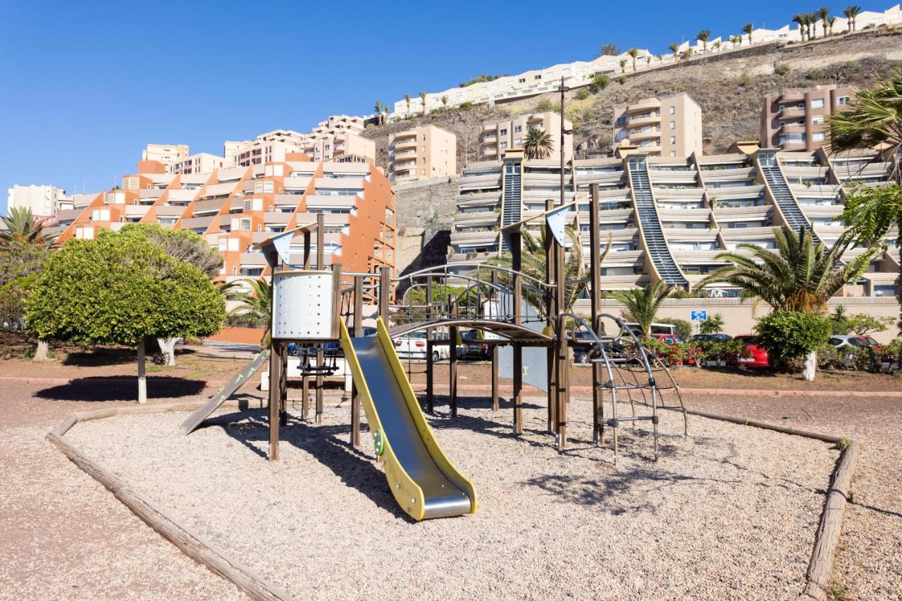 Home2book Comfy Beachfront Appartement Radazul